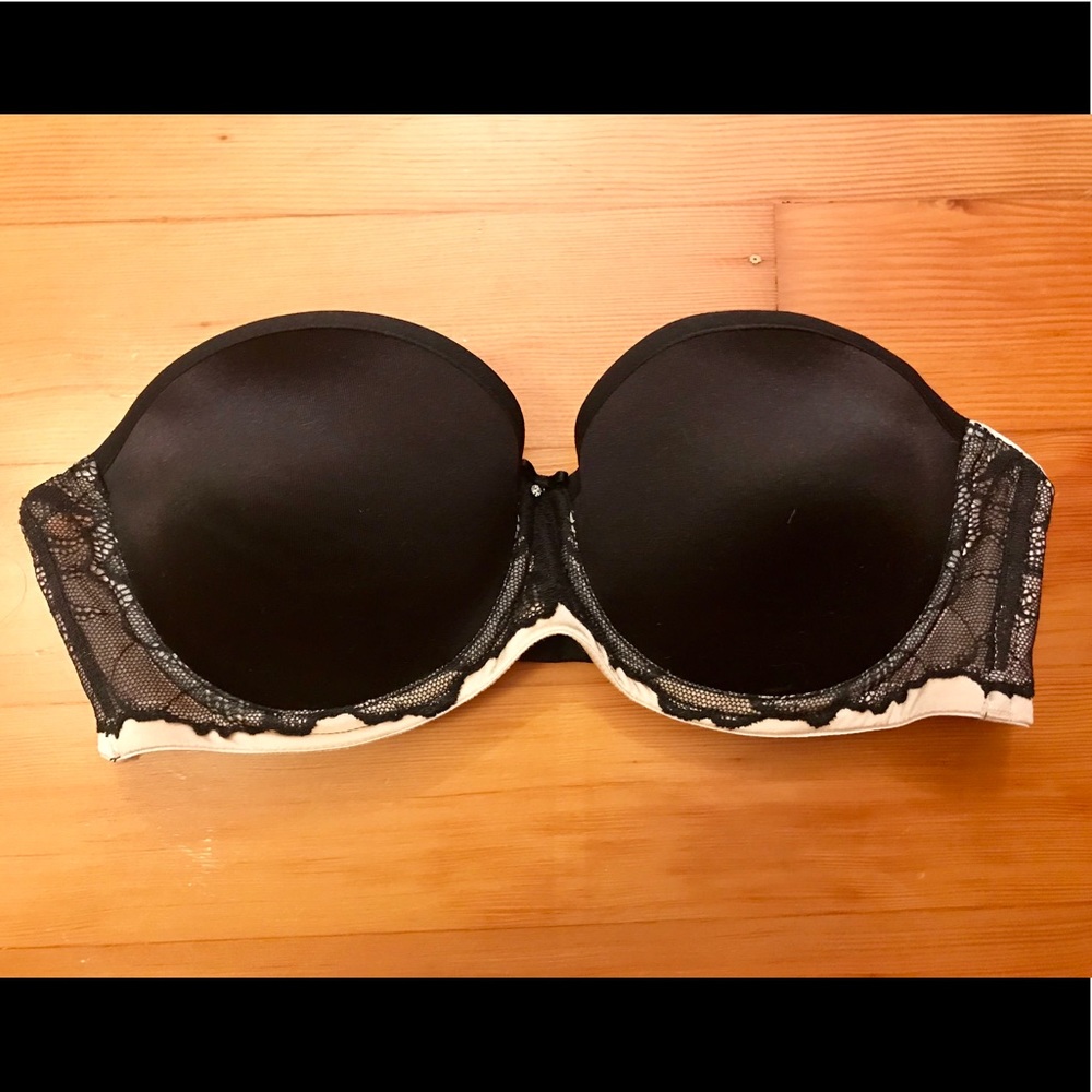 VICTORIA’S SECRET Strapless Bra Lace 34B NWOT
